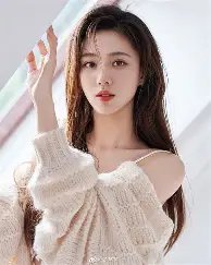 谭咏麟,岁球场踢球,引热议,bwin体育平台,bwin体育官方网站,bwin体育登录入口,bwin体育app下载