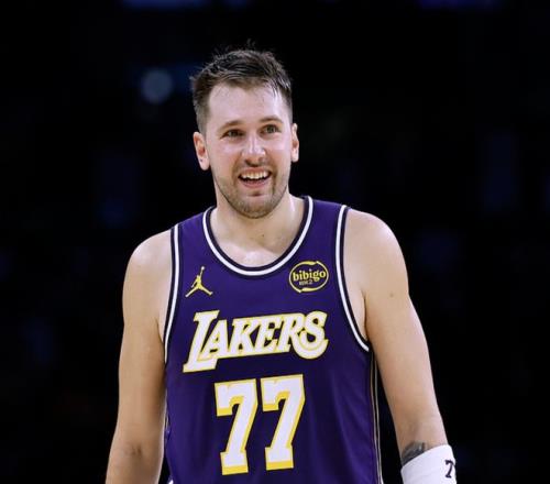 肖国栋与吴,宜泽斯诺克,对决,bwin体育平台,bwin体育官方网站,bwin体育登录入口,bwin体育app下载