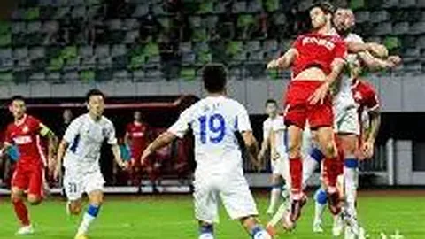 LPL前解说昊恺质疑Uzi名人堂资格引热议