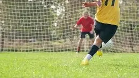 女子新闻外语统数队与男子中韩新闻队足球联赛女子组对决落幕，双队佳绩闪耀绿茵场